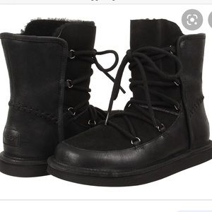 Ugg lodge boots